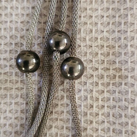 Yessi mesh chain cord beaded necklace - Picture 2 of 8